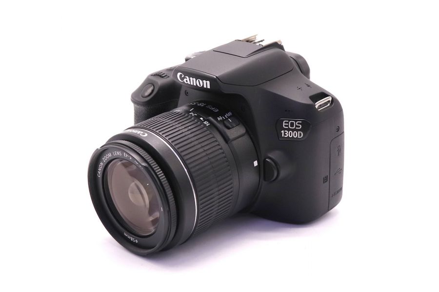 Canon EOS 1300D kit (пробег 2810 кадров)