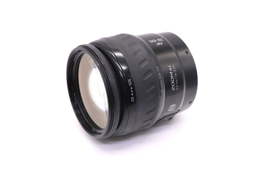 Minolta AF 28-105mm f/3.5-4.5 Xi (Japan, 1991)