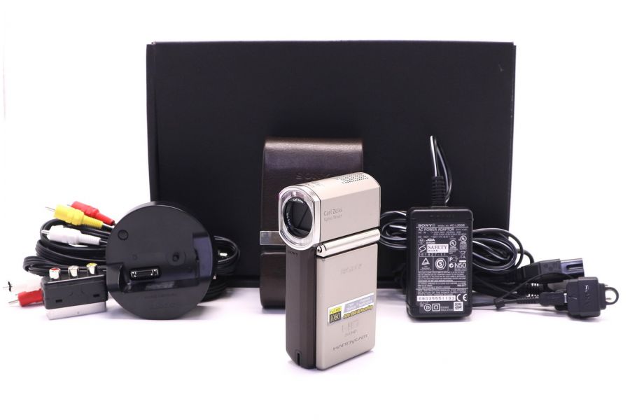 Видеокамера Sony HDR-TG1E в упаковке