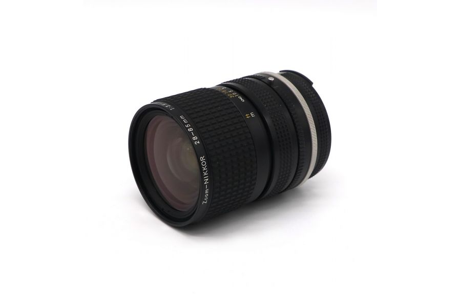 Nikon 28-85mm f/3.5-4.5 Zoom-Nikkor