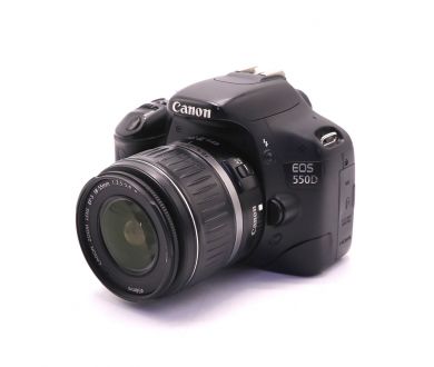 Canon EOS 550D kit (пробег 30125 кадров)