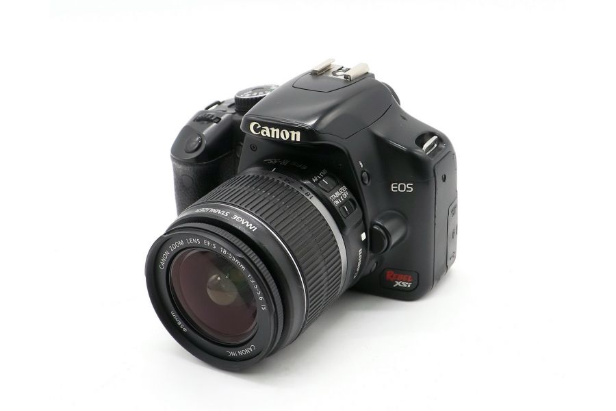 Canon EOS Rebel Xsi (450D) kit (пробег 26915 кадров)