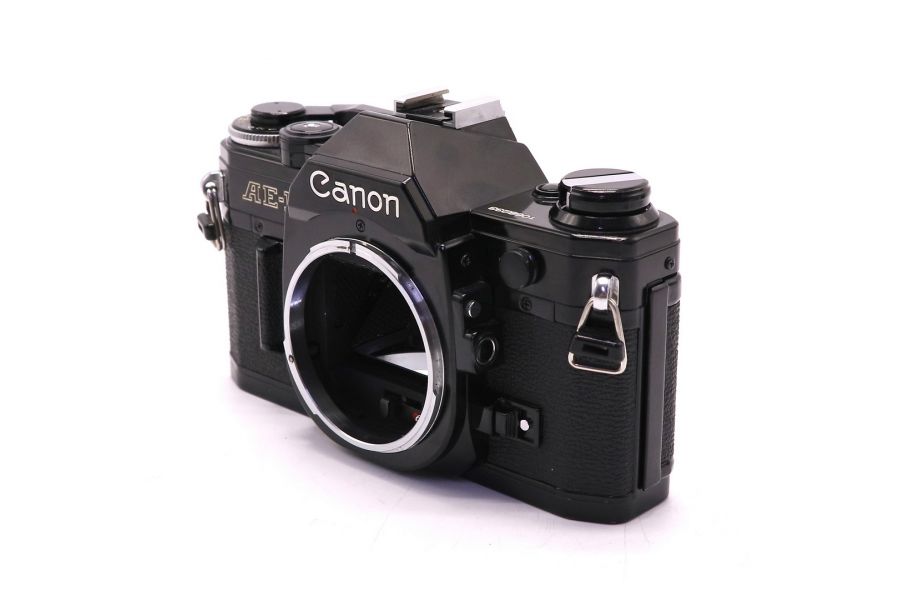 Canon AE-1 body (Japan, 1980)