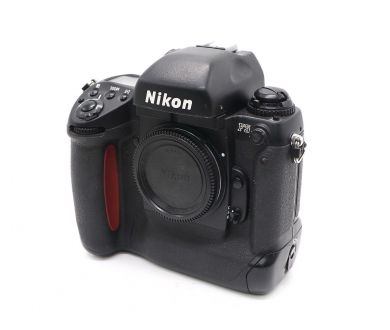 Купить Nikon F5 body (3033570) Nikon F5 body (3033570)
