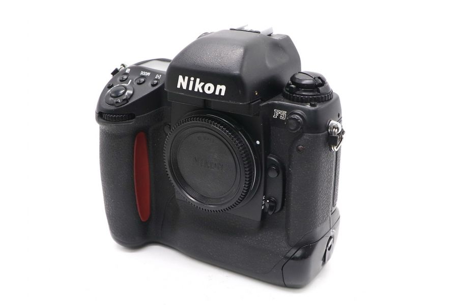 Nikon F5 body (3033570)