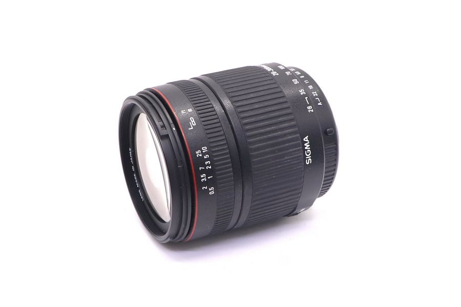 Sigma 28-300mm f/3.5-6.3 Zoom Macro Pentax K