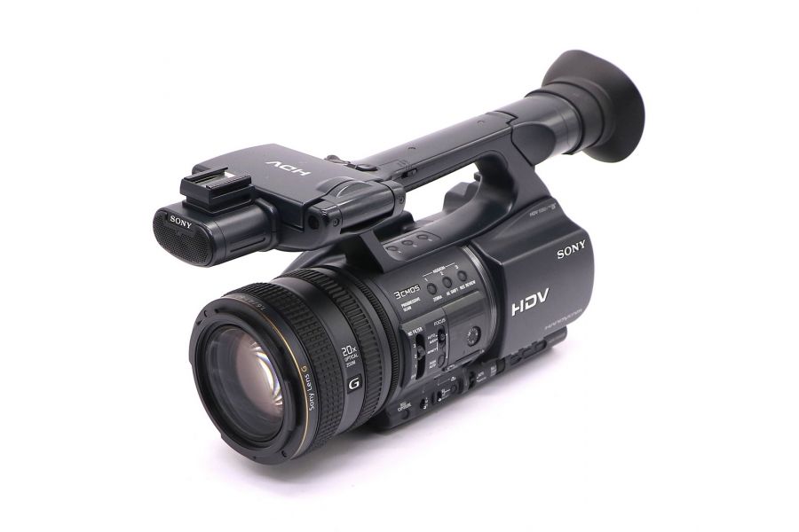 Видеокамера Sony HDR-FX1000