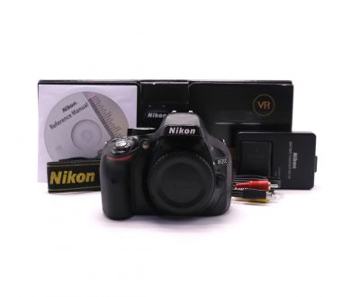 Nikon D5200 body в упаковке (пробег 124600 кадров)
