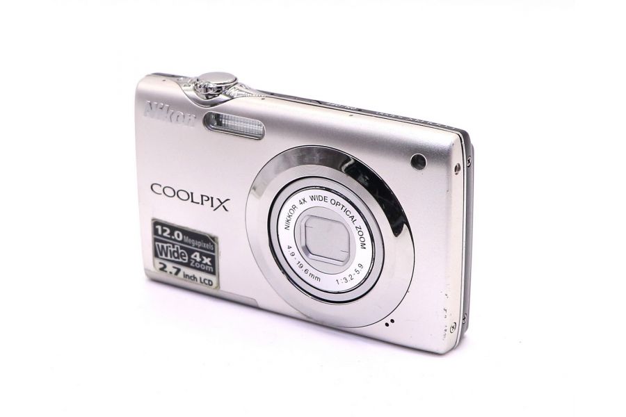 Nikon Coolpix S3000