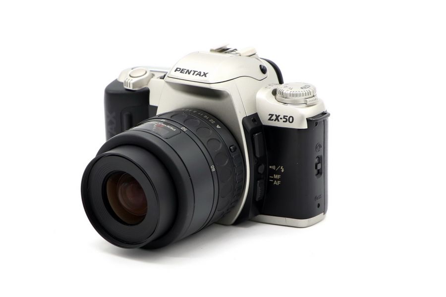 Зеркальный фотоаппарат Pentax ZX-50 kit