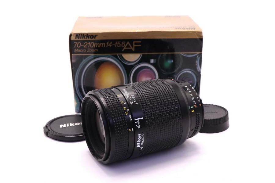 Объектив Nikon AF 70-210mm f/4-5.6D Nikkor в упаковке