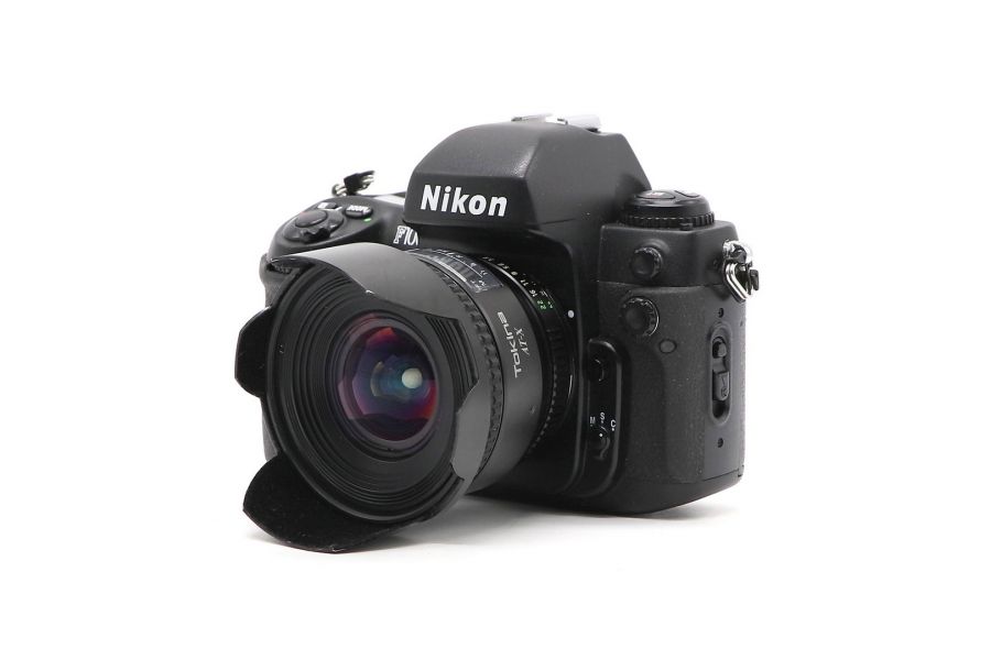 Nikon F100 kit Tokina AF 17mm f/3.5 AT-X Aspherical