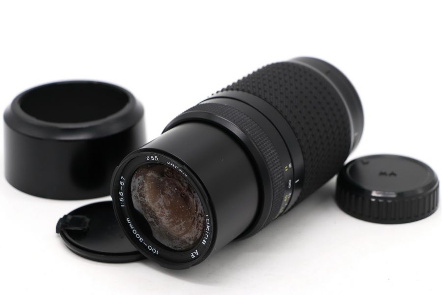 Tokina AF 100-300mm f/5.6-6.7 