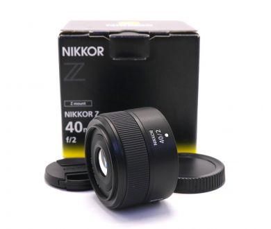 Купить Nikon 40mm f/2 Nikkor Z в упаковке Nikon 40mm f/2 Nikkor Z в упаковке