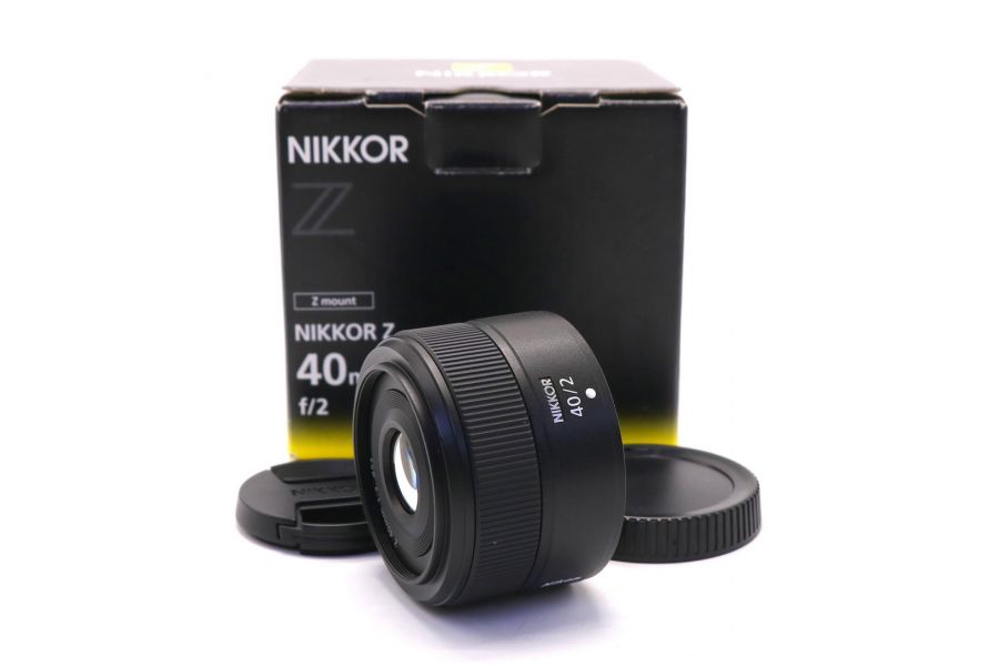 Nikon 40mm f/2 Nikkor Z в упаковке