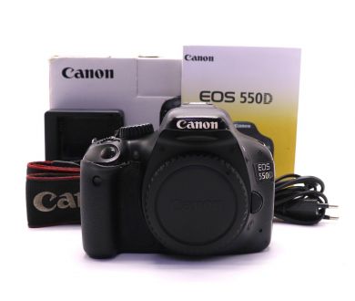 Canon EOS 550D body в упаковке (пробег 37000 кадров)