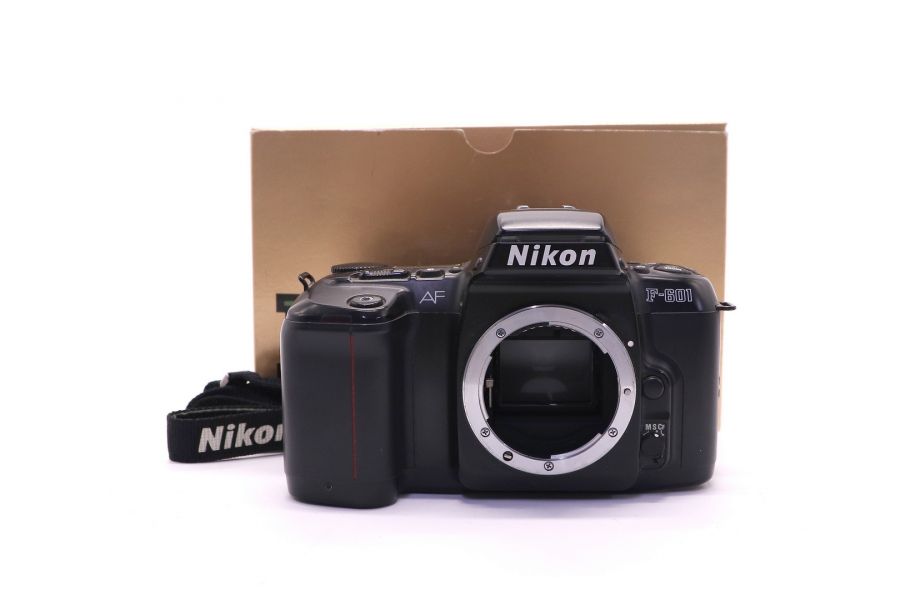 Nikon F-601 body в упаковке