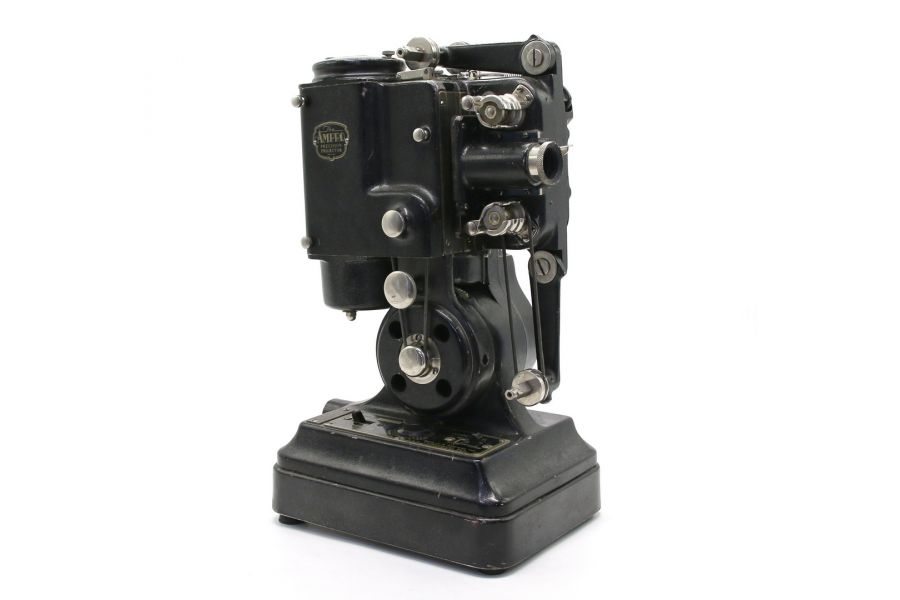 Кинопроектор Ampro