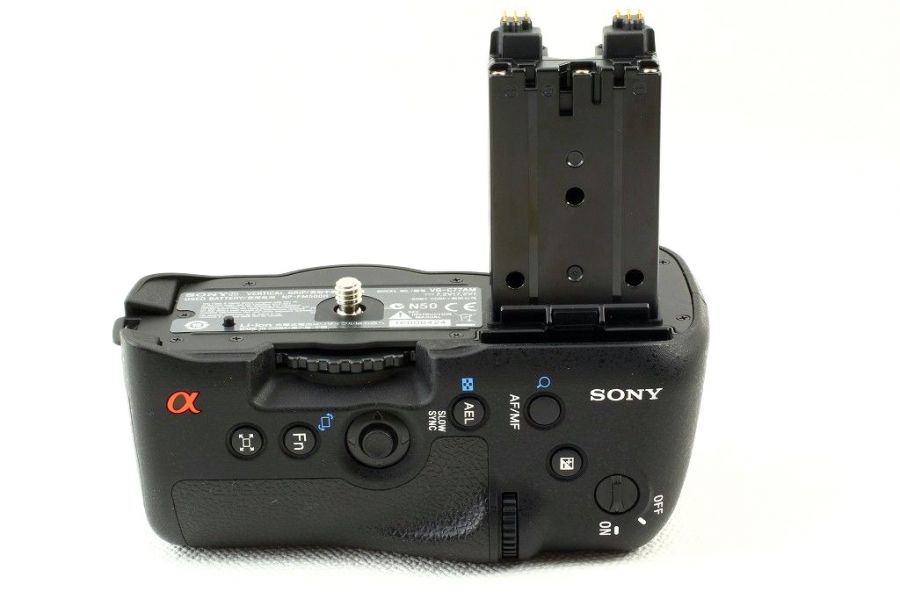 Батарейная ручка Sony VG-G77AM