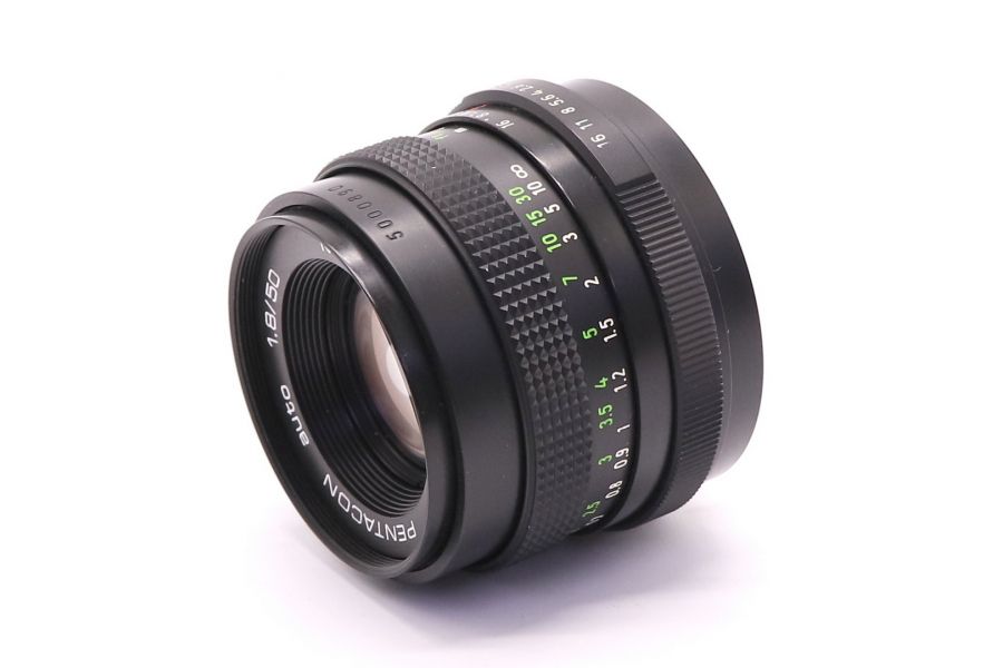 Pentacon auto 1.8/50 Multi Coating (Germany, 1975)