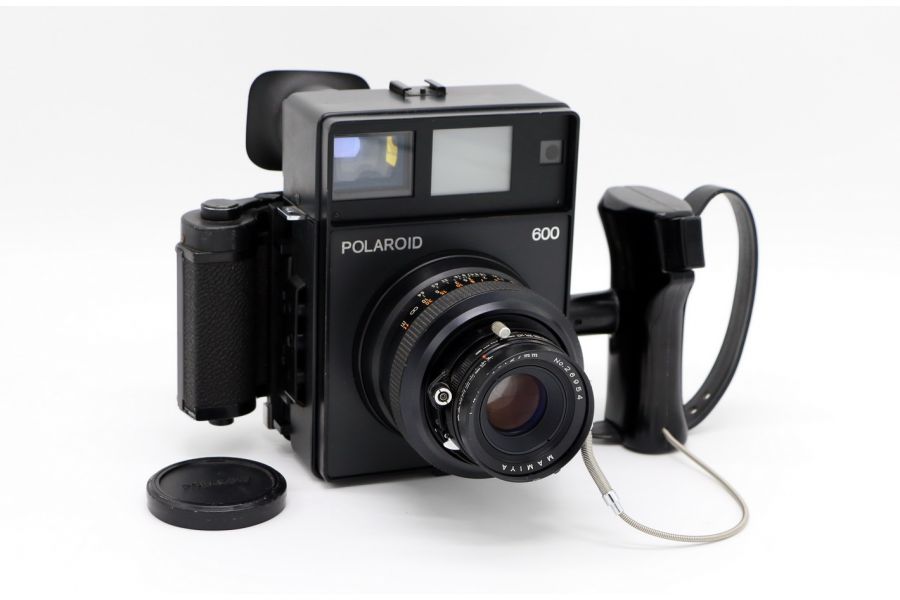 Polaroid 600 Mamiya (Japan, 1992)
