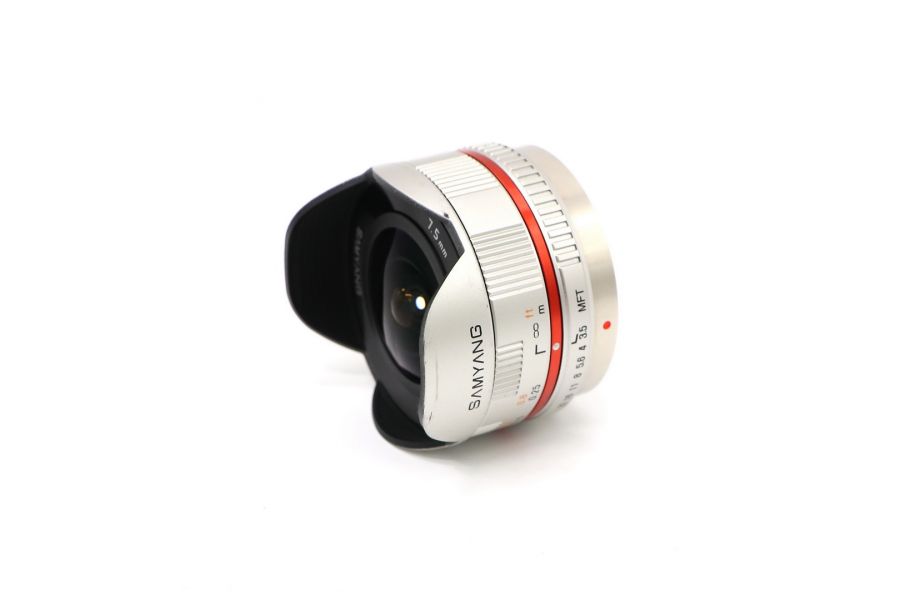 Samyang 7.5mm f/3.5 UMC Fish-Eye silver