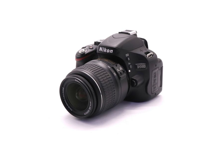 Nikon D5100 kit (пробег 2705 кадров)