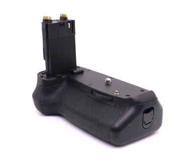 Батарейная ручка Canon 80D в упаковке