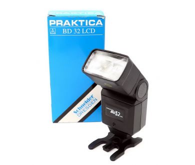 Купить Фотовспышка Praktica BD 32 LCD Фотовспышка Praktica BD 32 LCD