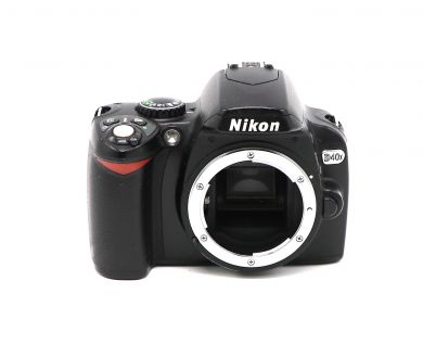 Купить Nikon D40x body неисправный Nikon D40x body неисправный