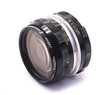 Nikon 28mm f/3.5 Nikkor-H Auto Ai Nippon Kogaku
