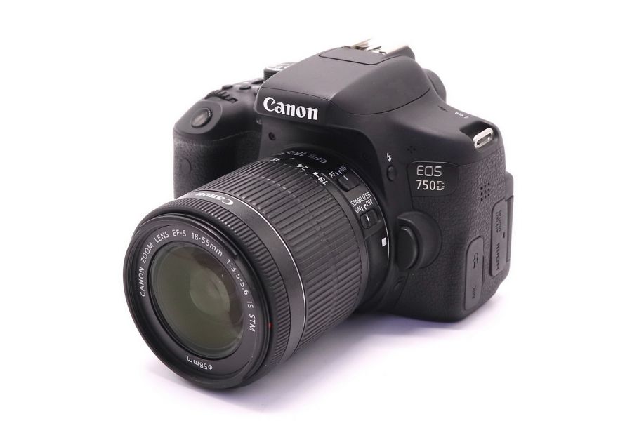 Canon EOS 750D kit (пробег 8985 кадров)