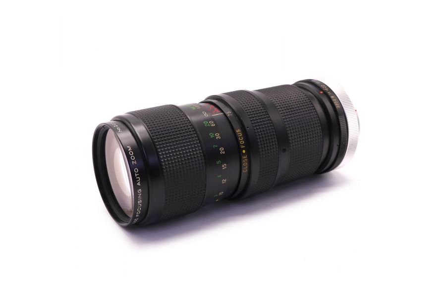 Vivitar 75-205mm f/3.8 Close Focusing Auto Zoom