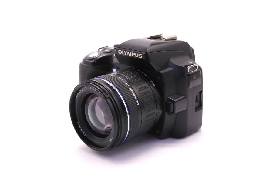Olympus E-500 kit 14-42mm f/3.5-5.6 (пробег 27045 кадров)