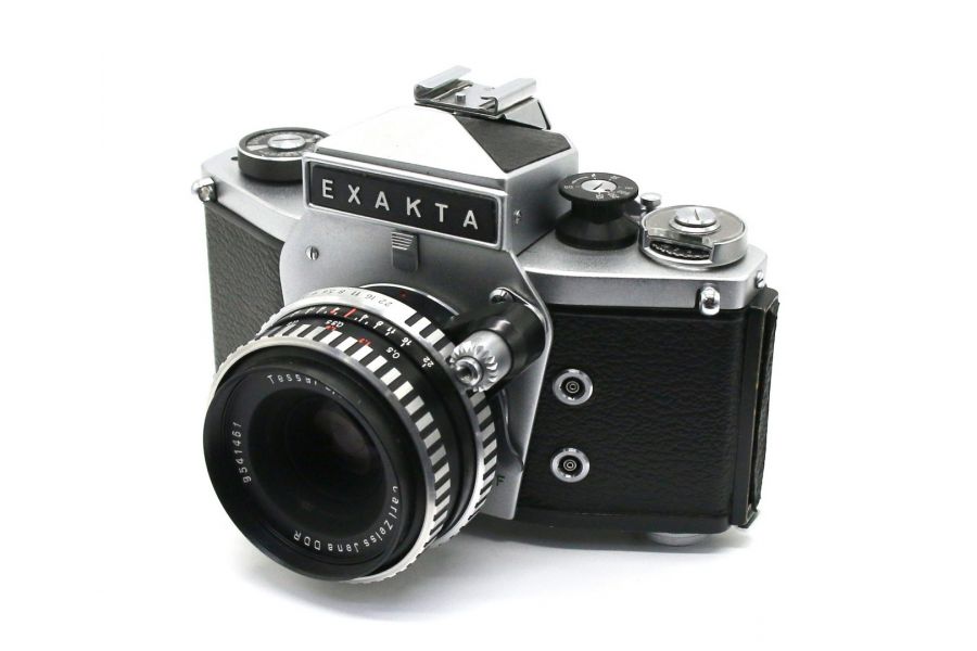 Exakta VX 500 (Pentacon) + Tessar 2.8/50
