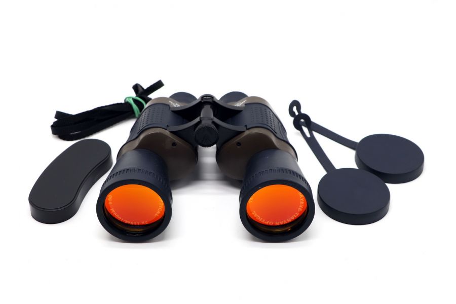 Бинокль Breaker 70x70