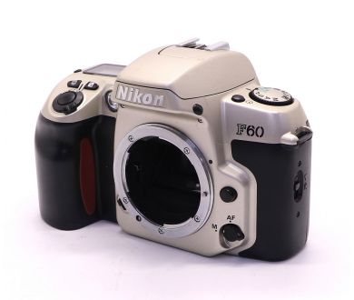 Nikon F60 body (Japan, 1999)