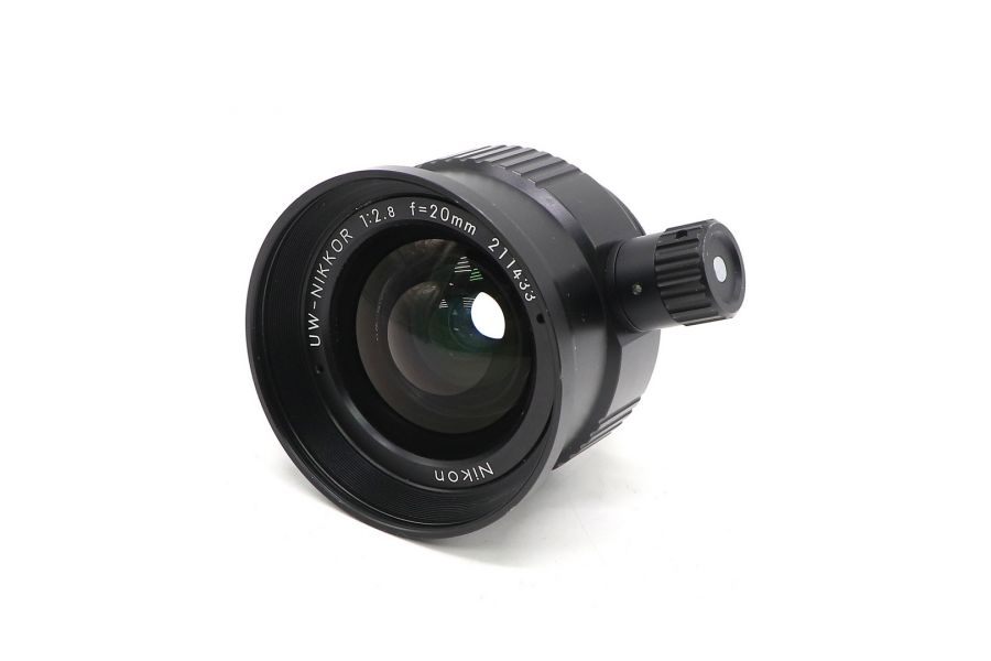 Nikon 20mm f/2.8 UW-Nikkor
