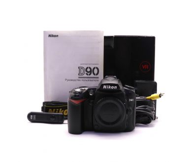 Nikon D90 body в упаковке (пробег 13800 кадров)