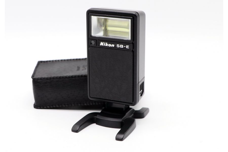Фотовспышка Nikon Speedlight SB-E