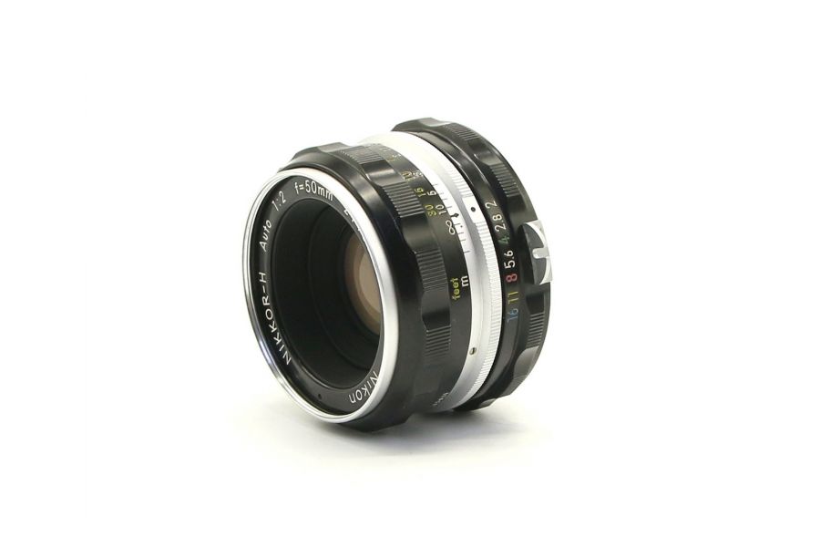 Nikon Nikkor-H 50mm f/2 Auto