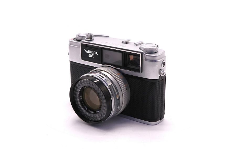Yashica EE плёночный дальномерный фотоаппарат