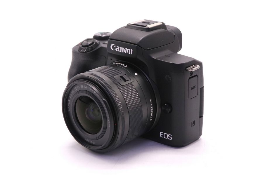 Canon EOS M50 kit (пробег 1910 кадров)