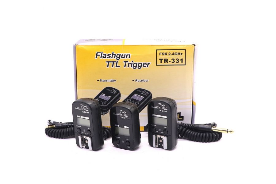 Радиосинхронизатор Pixel TR-331 в упаковке