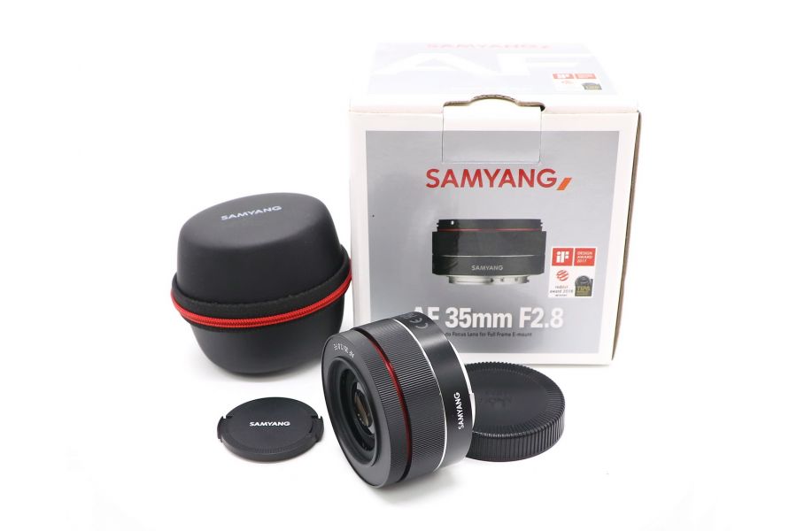 Samyang AF 35mm f/2.8 в упаковке
