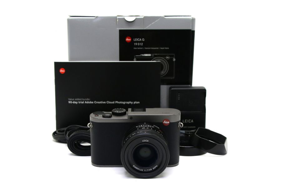 Leica Q (Typ 116) в упаковке