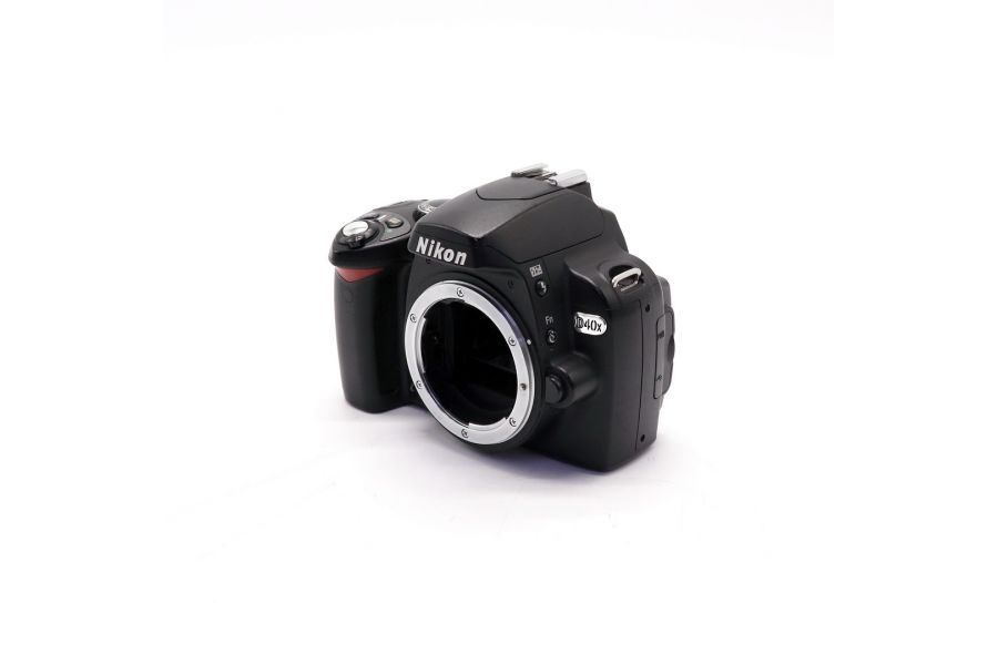 Nikon D40x body (пробег 16310 кадров)