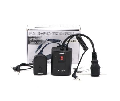 Купить Радиосинхронизатор FM Radio Trigger AC-04B Радиосинхронизатор FM Radio Trigger AC-04B