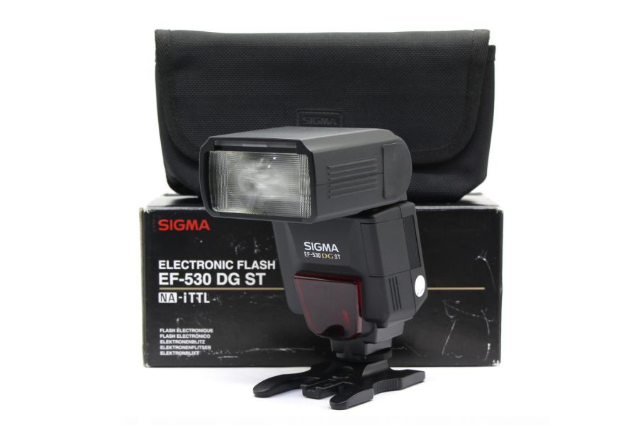 Фотовспышка Sigma EF-530 DG Super NA iTTL в упаковке
