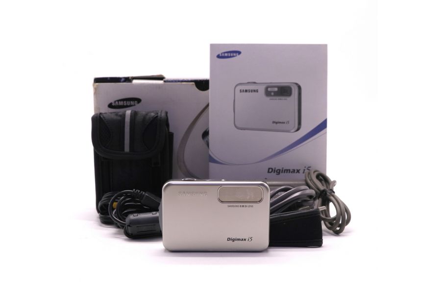 Компактная камера Samsung Digimax i5 в упаковке
